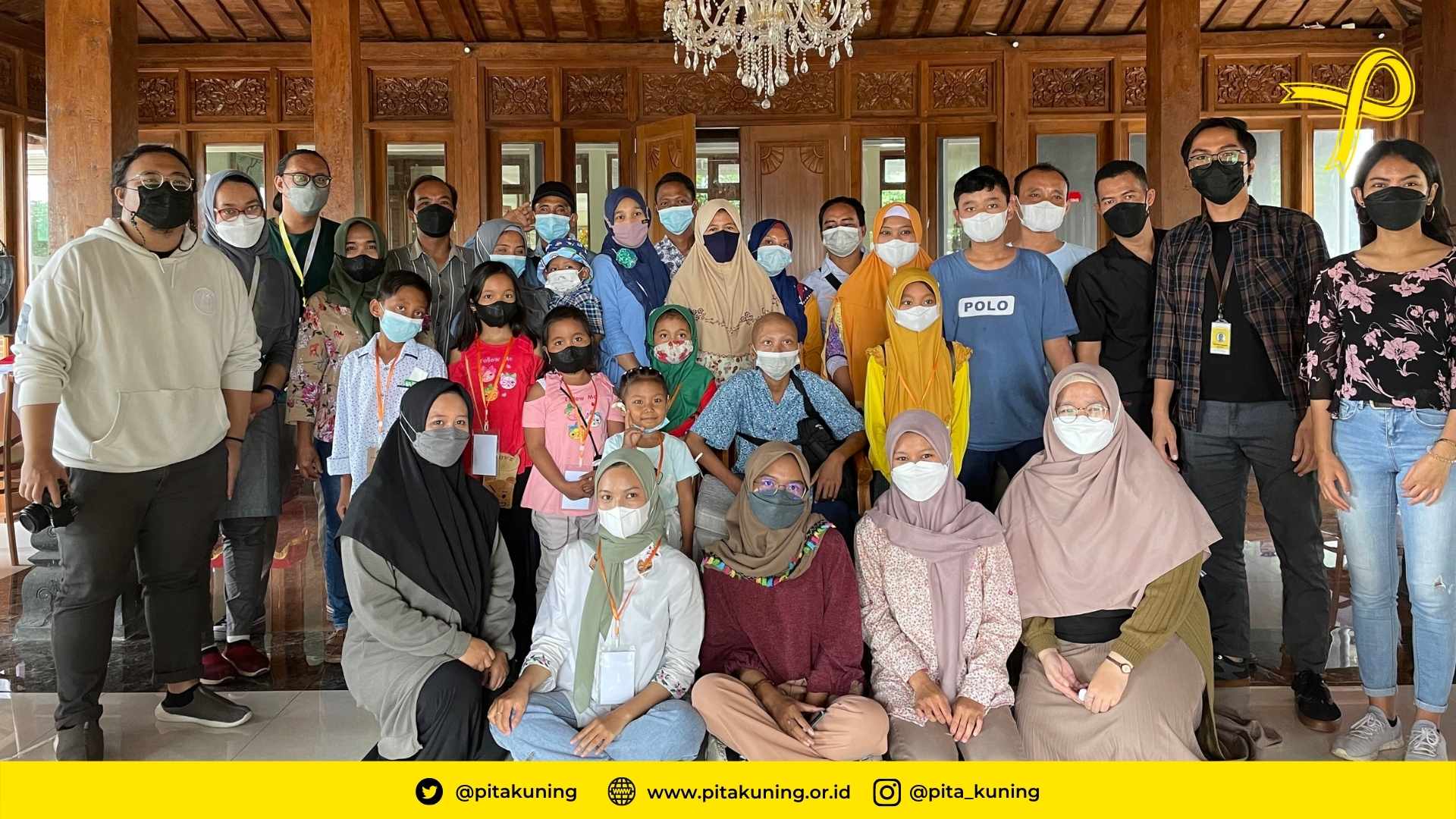 Family Support Group Pita Kuning