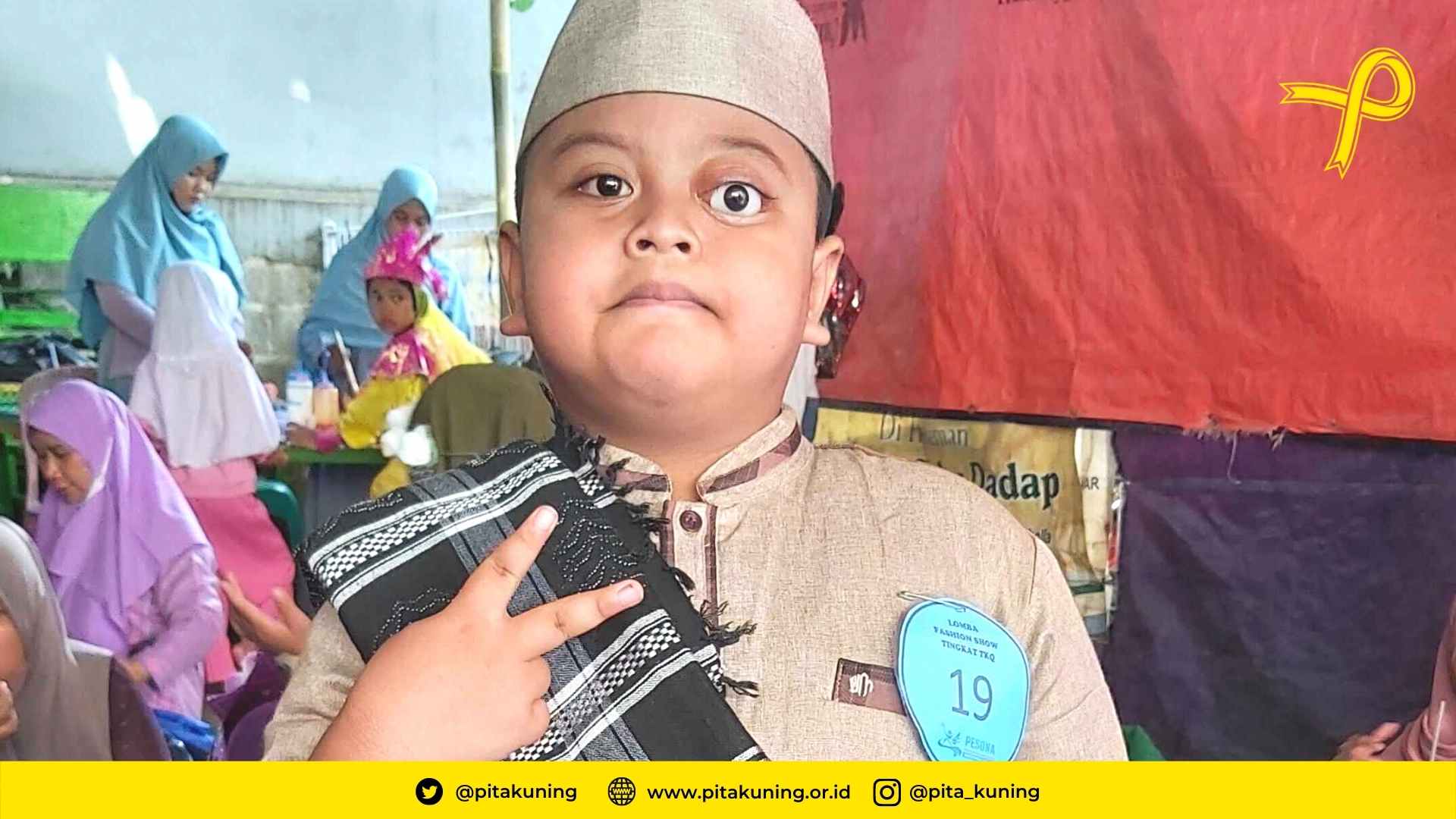 Anak-Pita-Kuning-Rio