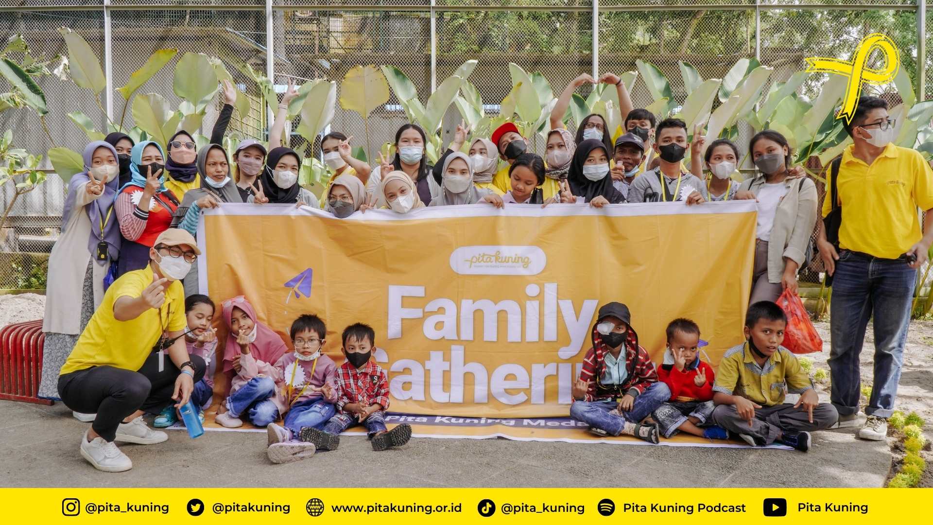 Family Gathering Pita Kuning Medan (2)