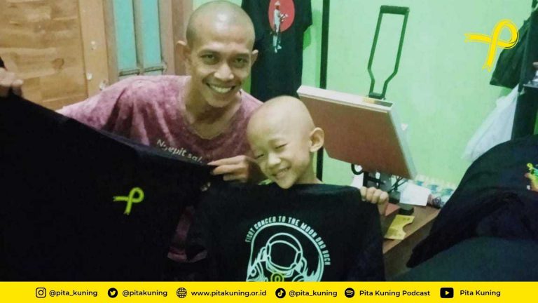 Merchandise Pita Kuning