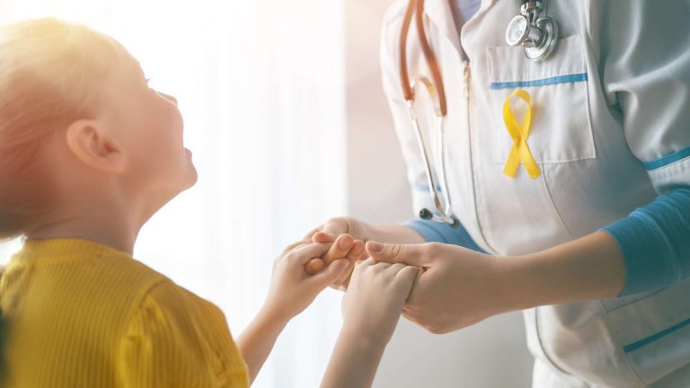 Cara Memberitahukan Kanker pada Anak