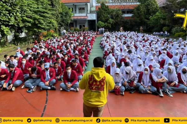 School Social CollaborAction