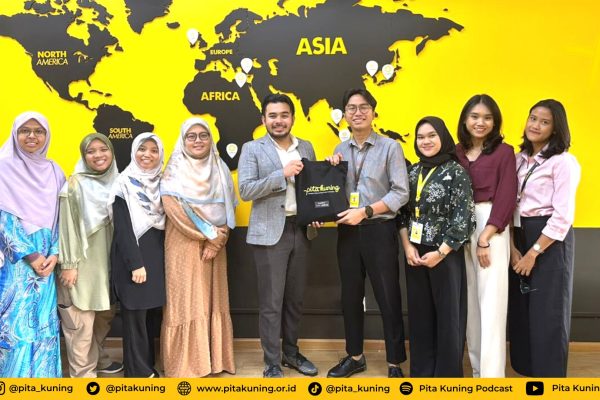 Pita Kuning mengunjungi MyFundAction di Malaysia