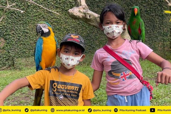 Piknik Edukatif Pita Kuning Bali