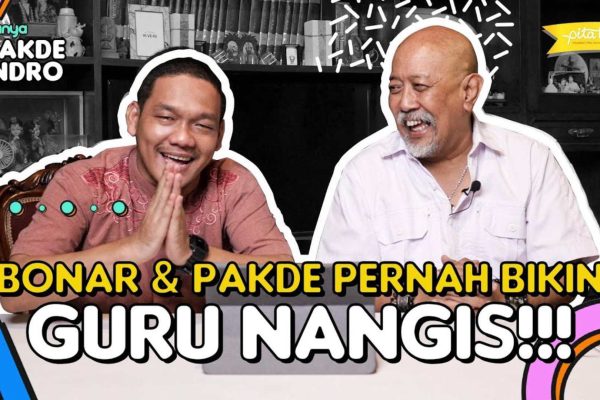 Tanya Pakde Indro bersama Bonar Manalu