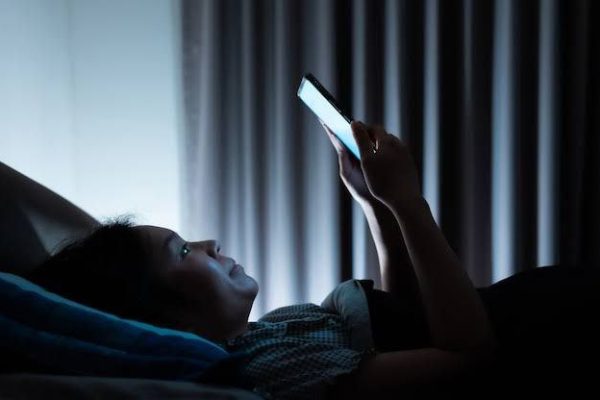 Mengenal Revenge Bedtime Procrastination, Kebiasaan yang Berdampak Buruk Bagi Kesehatan (Sumber: Freepik)