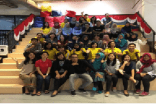 Begini Serunya Gathering Volunteer Pita Kuning